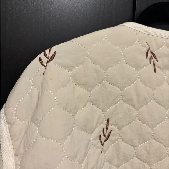 Vero Moda tie front quilted short jacket in cream, size L - Picture 6 of 6